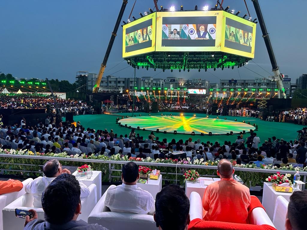 भारत की नई ऊर्जा का प्रतिबिंब हैं खेलो इंडिया यूनिवर्सिटी गेम्स में आए खिलाड़ी : सीएम योगी